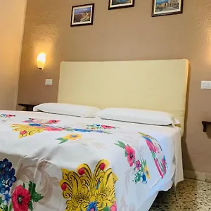 bb-melany.taorminaitalyhotels.com/